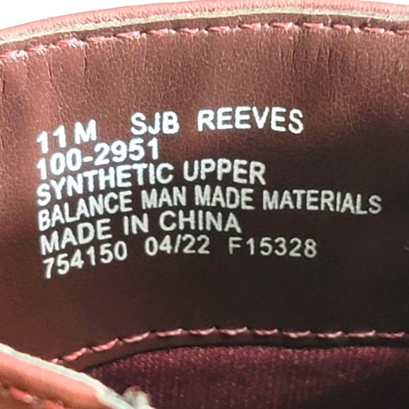 St John's Bay Women's Size 11M Wine colored ankle boots. - Picture 9 of 9